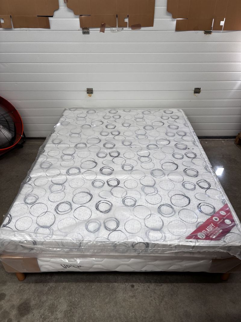 Matelas FLANSHY en déstockage chez Distribat 82