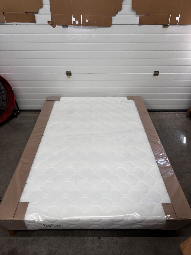 Sommier tapissier en rayon chez Distribat 82